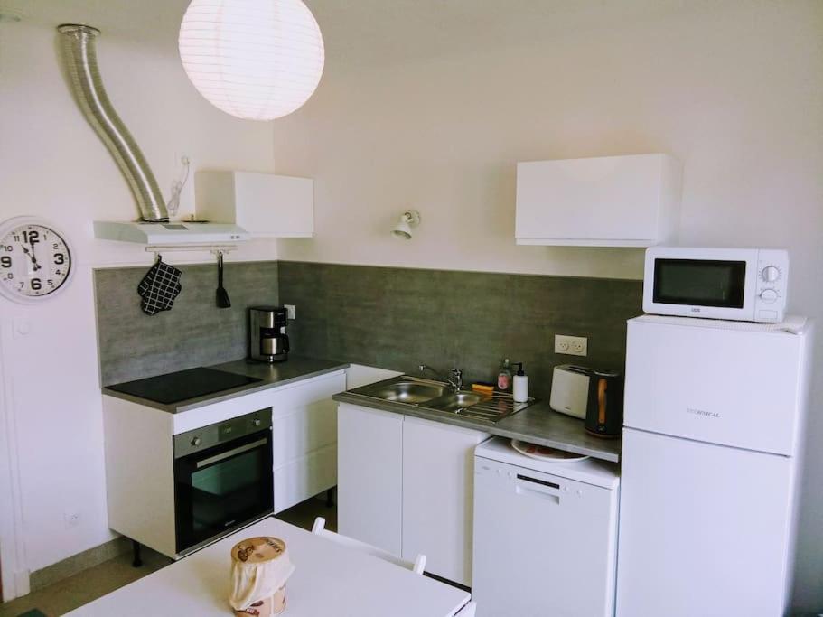 Charmante Maison Pres Du Centre Ville อองบวส ภายนอก รูปภาพ