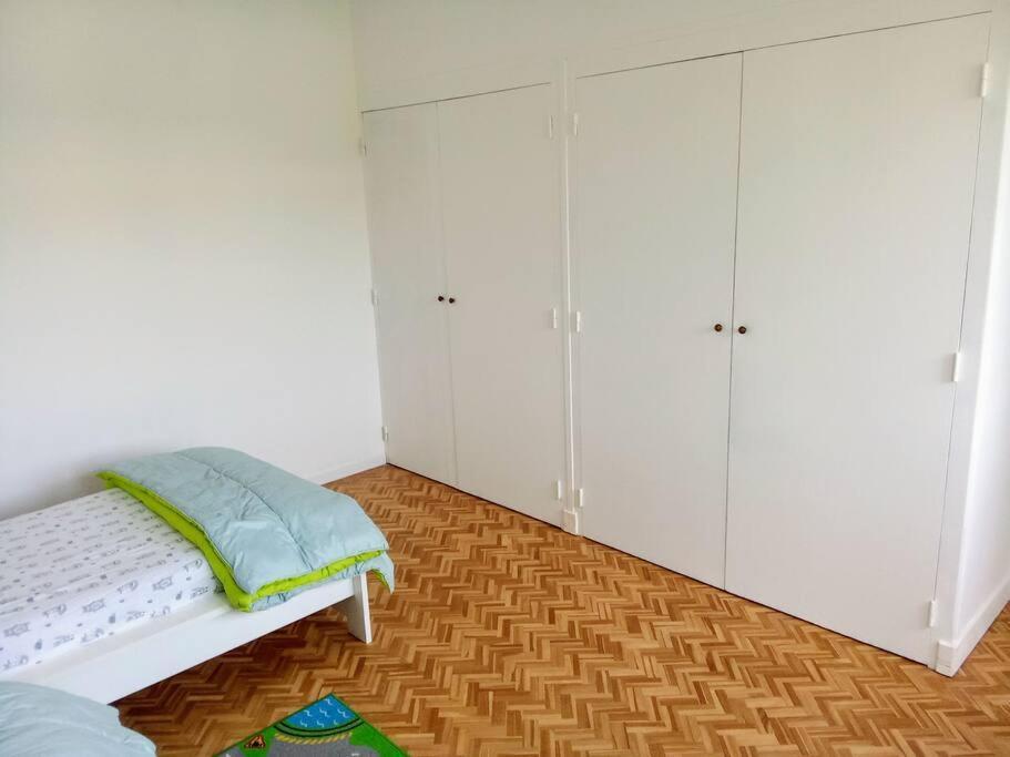 Charmante Maison Pres Du Centre Ville อองบวส ภายนอก รูปภาพ